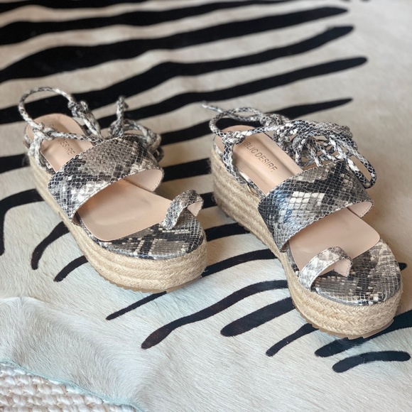 Public Desire Calypso Snake Platform Toe Loop Espadrilles - Picture 3 of 4